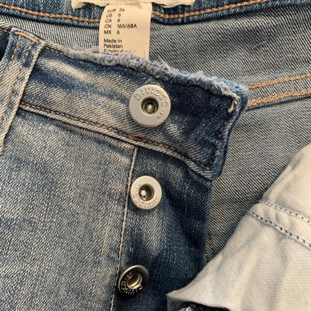 H&M Coachella Button Fly Ankle Jeans